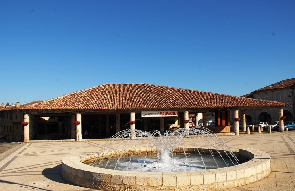 Vvf Gers Gascogne Hotel Mauvezin  ภายนอก รูปภาพ